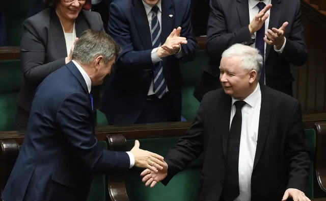 Posłowie zdecydowali. Marek Kuchciński pozostaje na stanowisku marszałka Sejmu