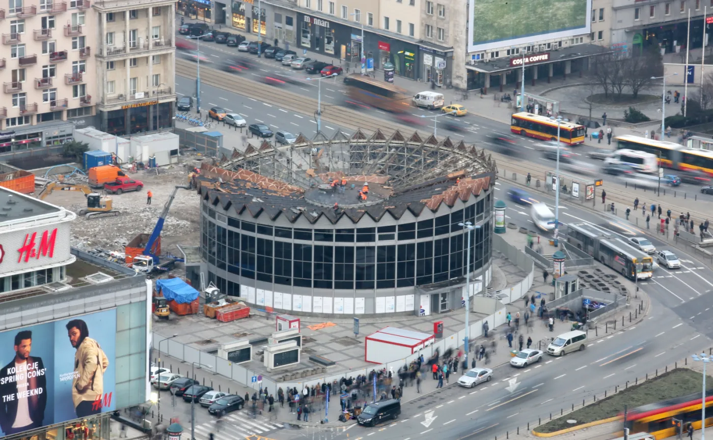 Warszawska Rotunda  - prace rozbiórkowe fot. (cat) PAPLeszek Szymański
