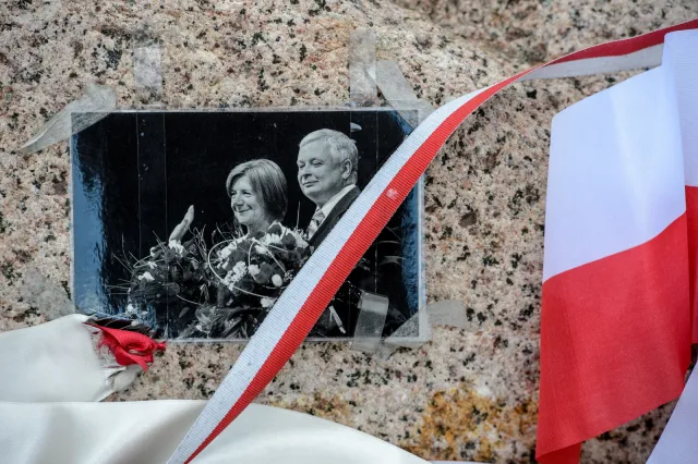 Obchody 7. rocznicy katastrofy smoleńskiej na zdjęciach