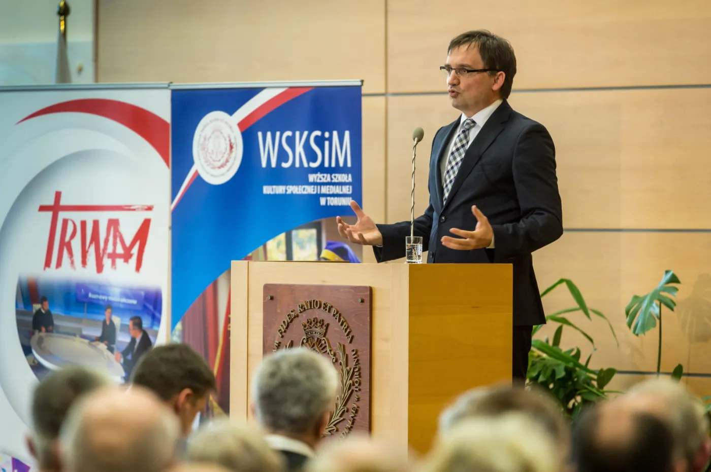 Ziobro: Rząd miał odwagę przeciwstawić się polityce UE w sprawie uchodźców