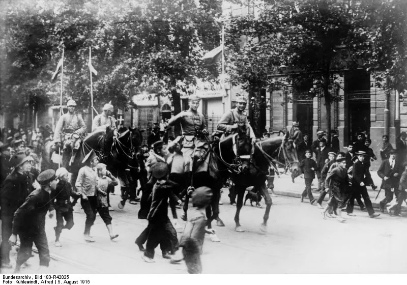 Czym żyła stolica tuż przed odzyskaniem niepodległości? „Odzyskana Stołeczność. Warszawa 1915-1918"