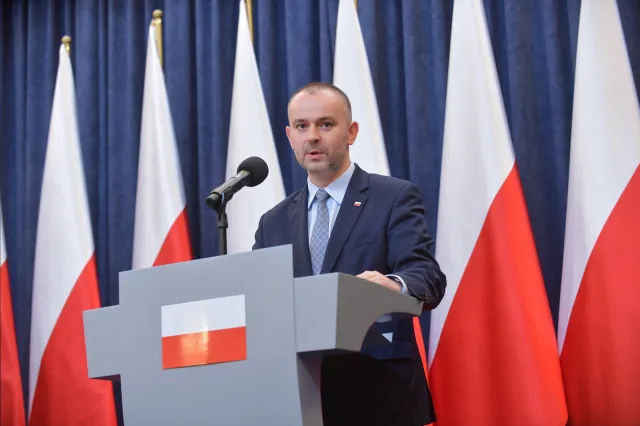 Mucha: Powołanie przez prezydenta sędziów SN nie jest przedmiotem unijnego postępowania