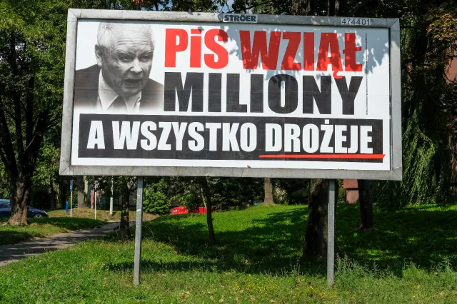 Dworczyk: PO prowadzi kampanię negatywną, PiS - merytoryczną