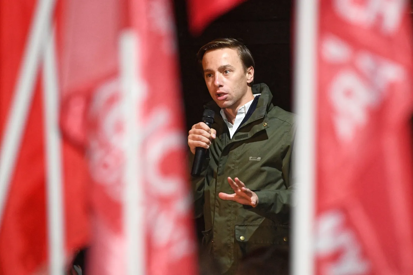 PiS tylko udaje partię antyunijną i konserwatywną. Bosak: To partia etatystycznej centrolewicy [WYWIAD]