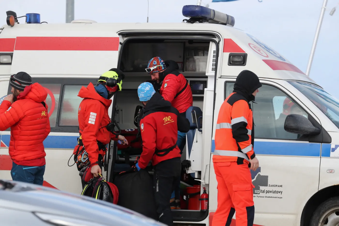 Kobieta i dziewczynka zginęły przygniecione przez zerwany dach w Bukowinie Tatrzańskiej