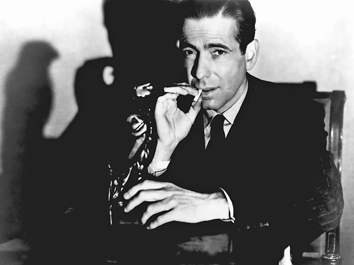 Humphrey Bogart w filmie "Sokół Maltański"
