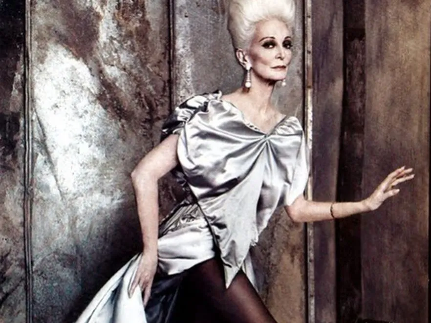 Najstarsza modelka świata w nowej sesji. Carmen dell' Orefice, fot. Ruven Afanador, Vanity Fair Italy