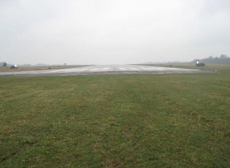 Piloci Jaka-40 złamali prawo, lądując w Smoleńsku