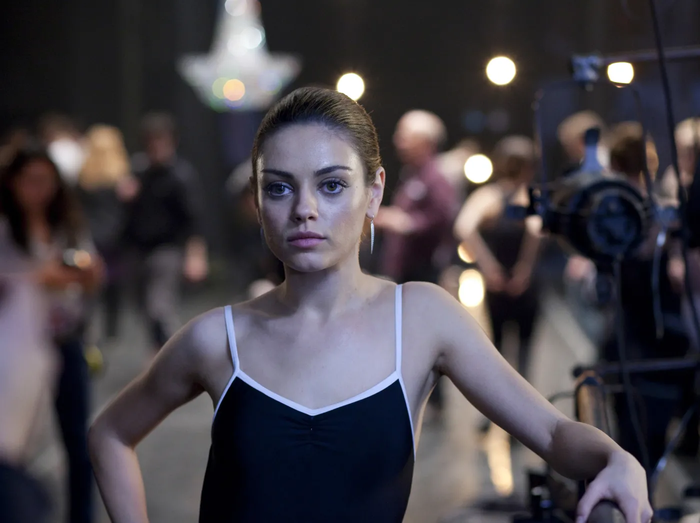 Mila Kunis w filmie "Czarny łabędź"