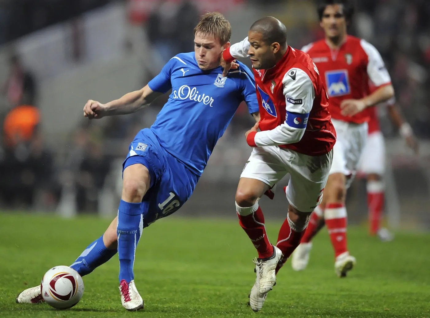 1837291-rodriguez-ze-sportingu-probuje.jpg