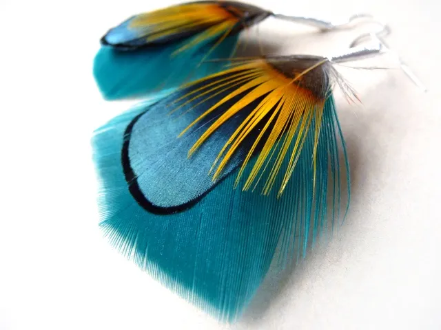 Bizuteria Still Tree Jewellery z oferty butiku trendsetterka.com - kolczyki z ptasich piór