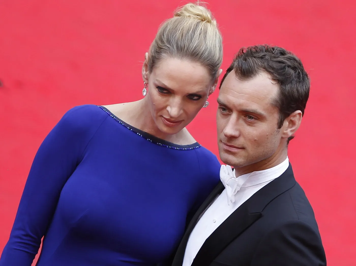 2097689-jurorzy-uma-thurman-i-jude-law.jpg