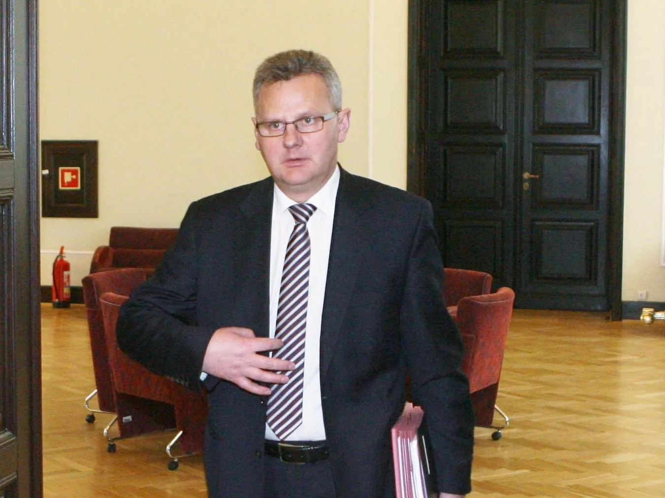 Prywatyzacja lekarstwem na kłopoty budżetu