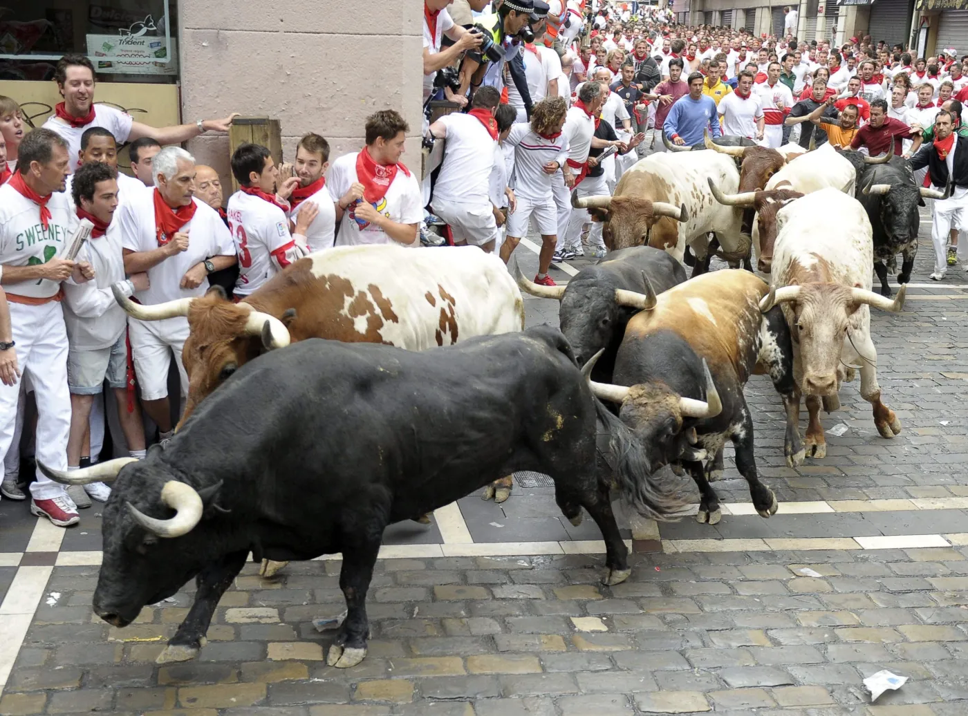 Byki na zakręcie, napięcie rośnie