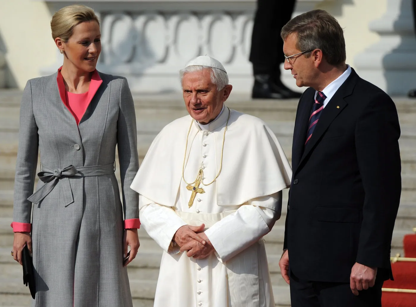 Papież Benedykt XVI z prezydentem Niemiec i jego małżonką