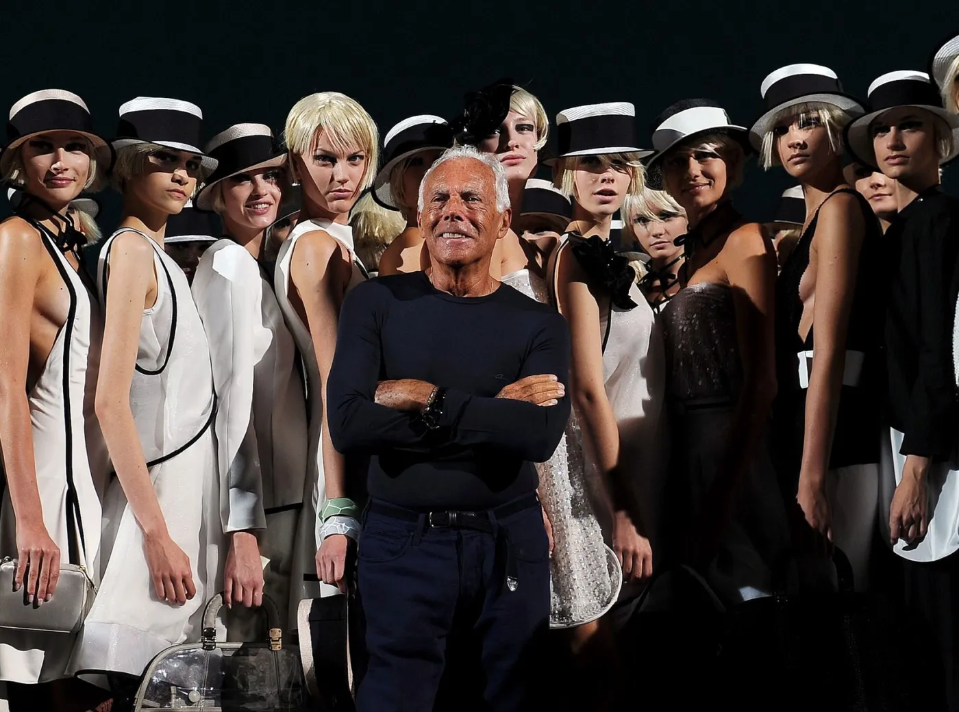 2533498-kolekcja-emporio-armani-na-sezon.jpg