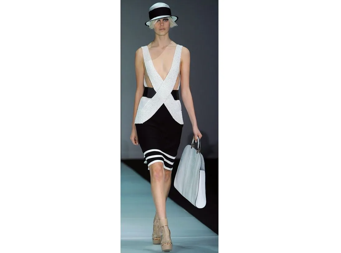 2533147-kolekcja-emporio-armani-na-sezon.jpg