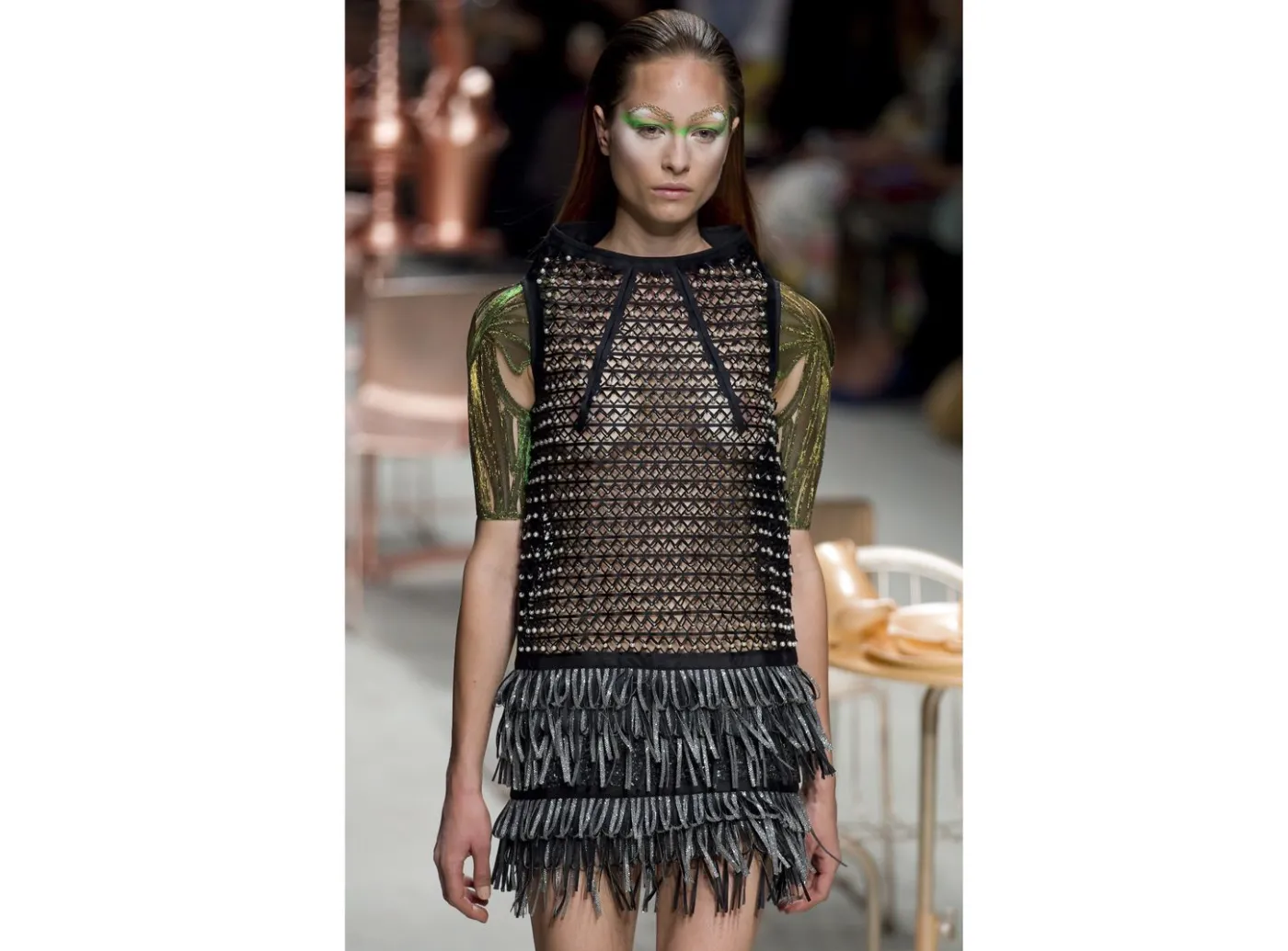 2545989-kolekcja-manish-arora-na-sezon.jpg