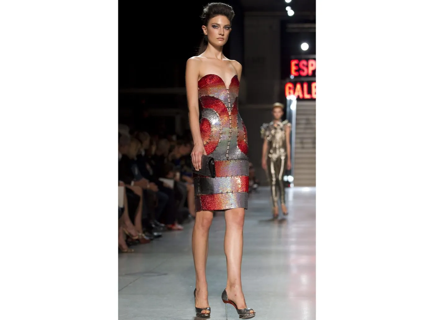 2568659-kolekcja-manish-arora-dla-paco.jpg