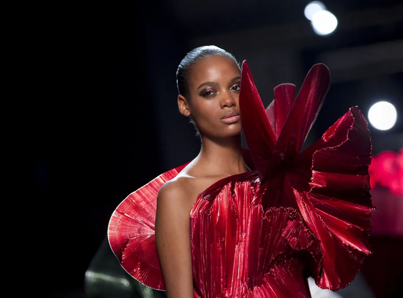 2569118-kolekcja-manish-arora-dla-paco.jpg