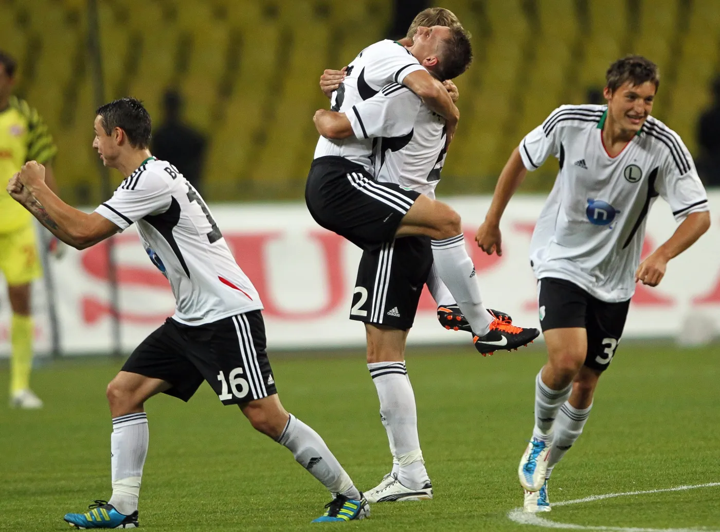 Radość piłkarzy Legii ze zwycięstwa