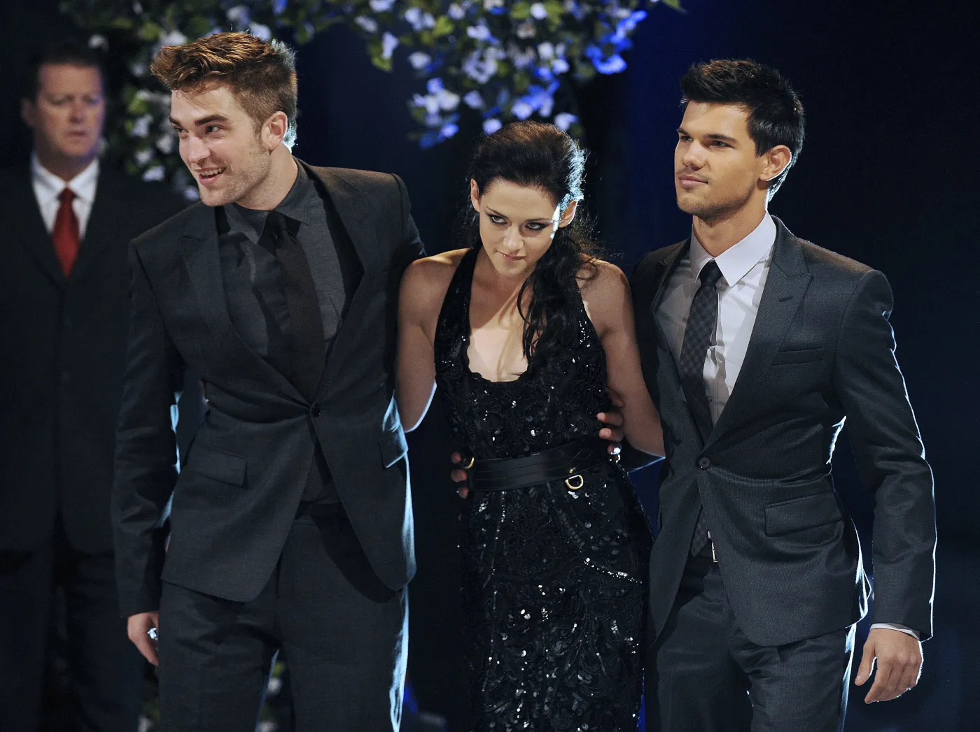 2764855-robert-pattinson-kristen-stewart.jpg