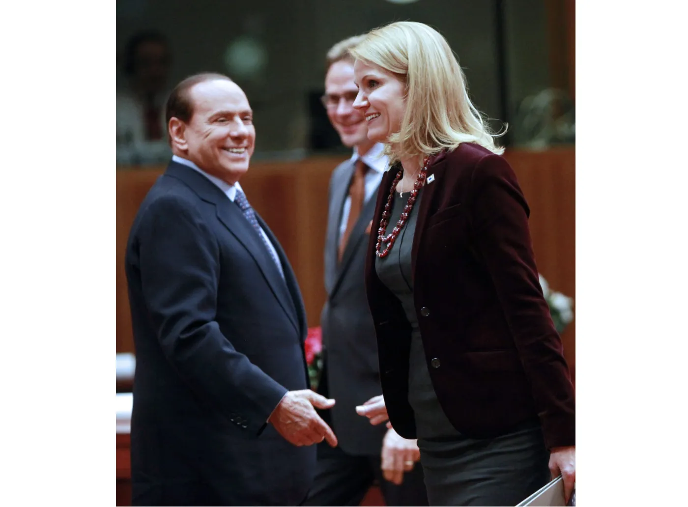 2659089-premier-wloch-silvio-berlusconi.jpg