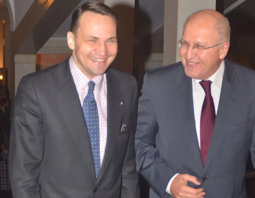 Radosław Sikorski i dziennikarz tygodnika "Polityka" Marek Ostrowski