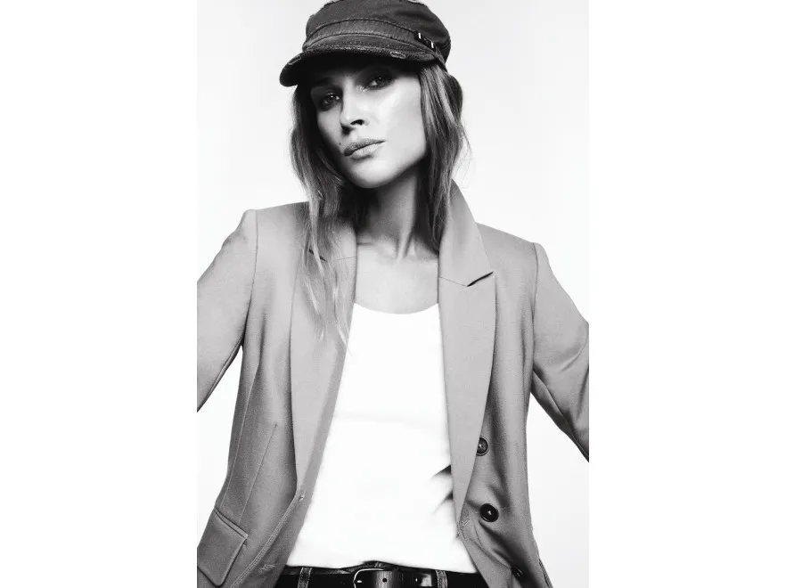 3055204-erin-wasson-w-kampanii-esprit-na.jpg