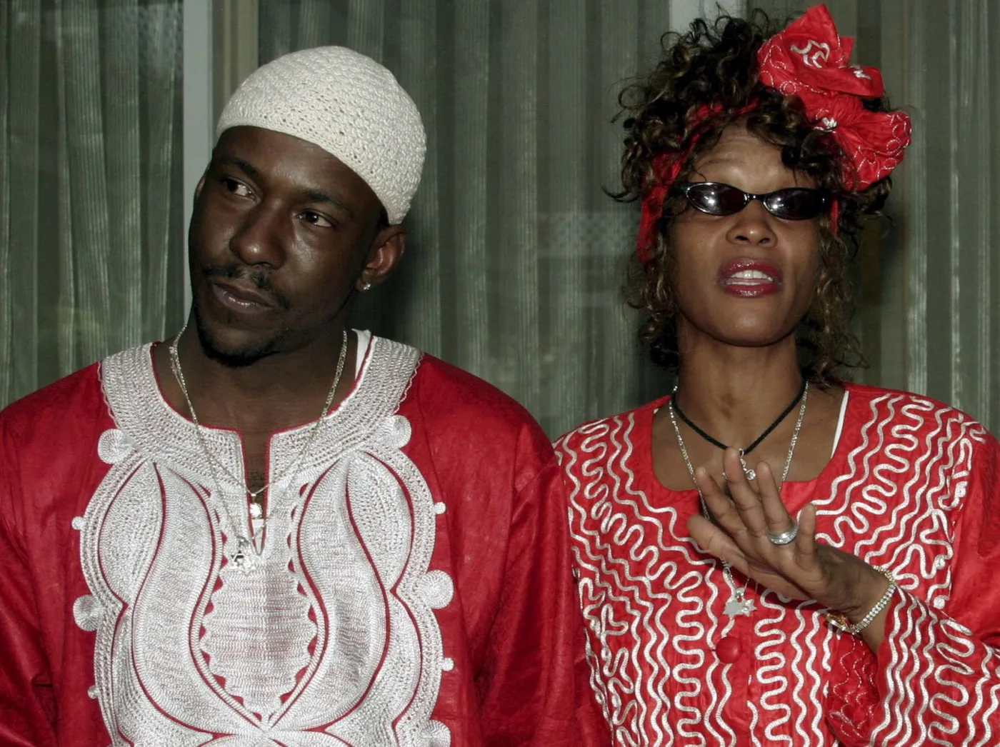 3088672-whitney-houston-i-bobby-brown-w.jpg
