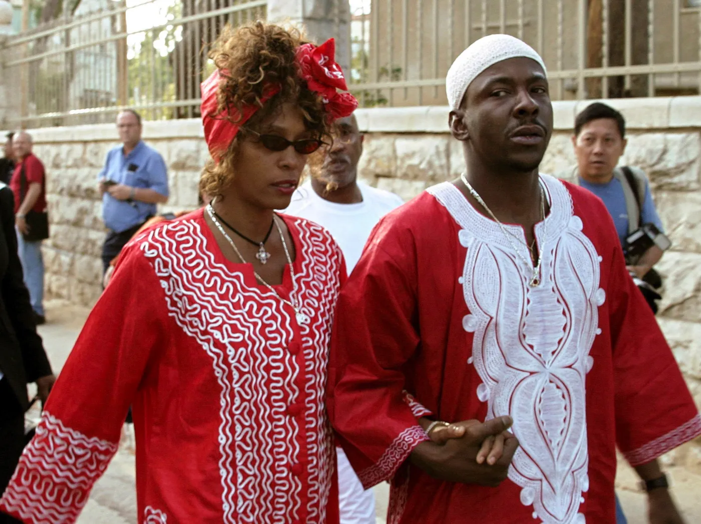 3088699-whitney-houston-i-bobby-brown-w.jpg