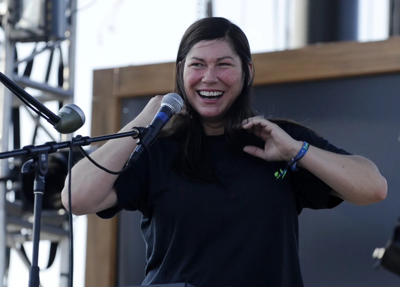 3303552-kim-deal-znana-z-the-pixies-i-the.jpg
