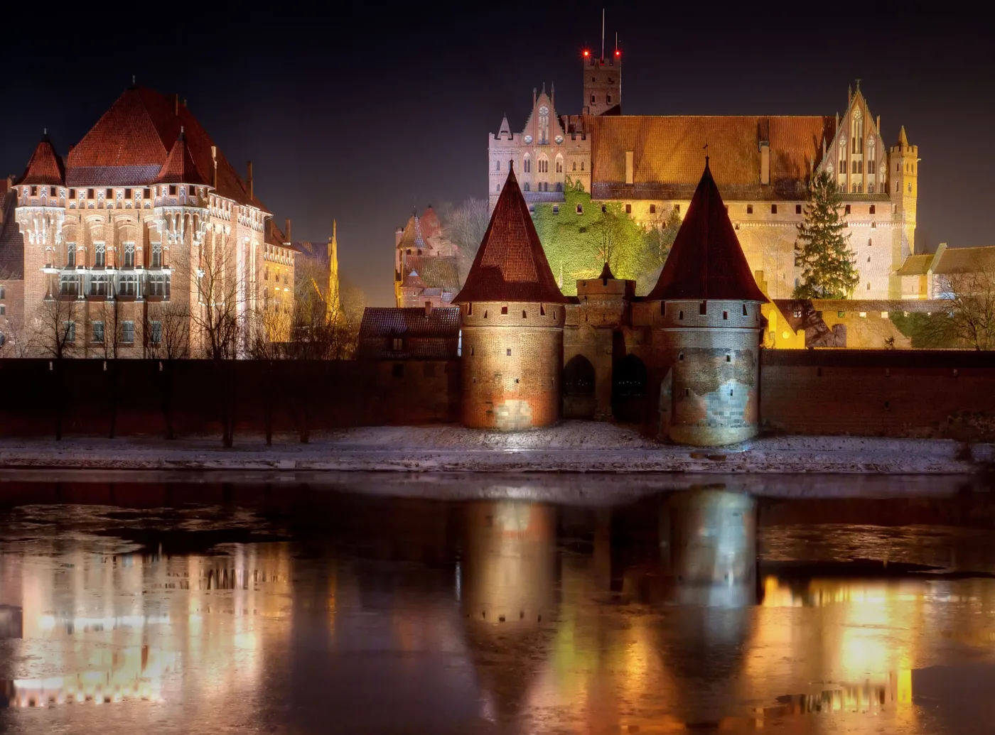 zamek krzyżacki krzyżacy malbork