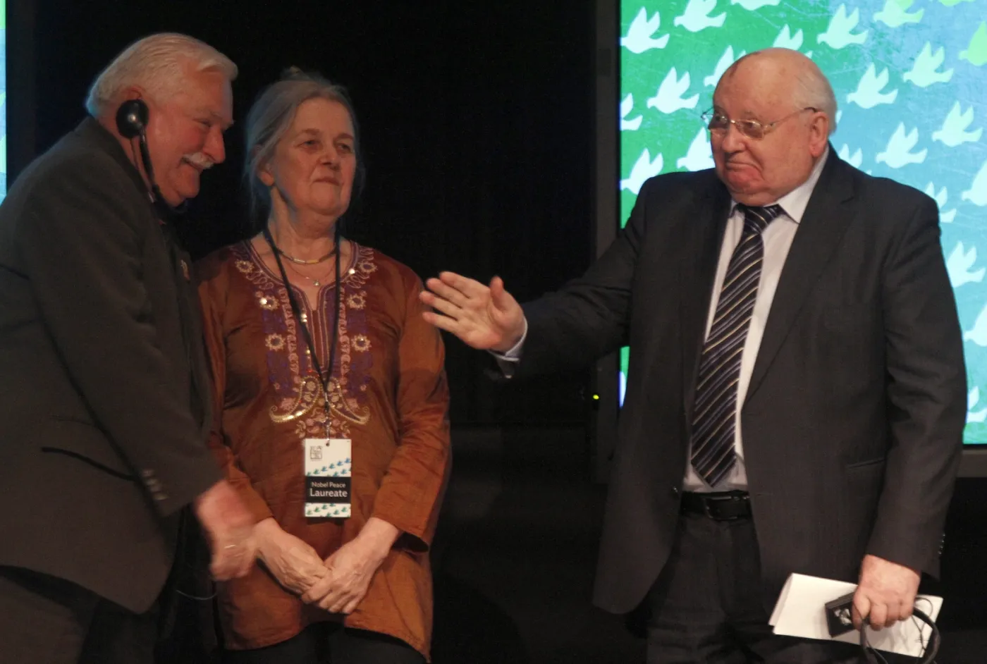 3405124-lech-walesa-i-michail-gorbaczow.jpg