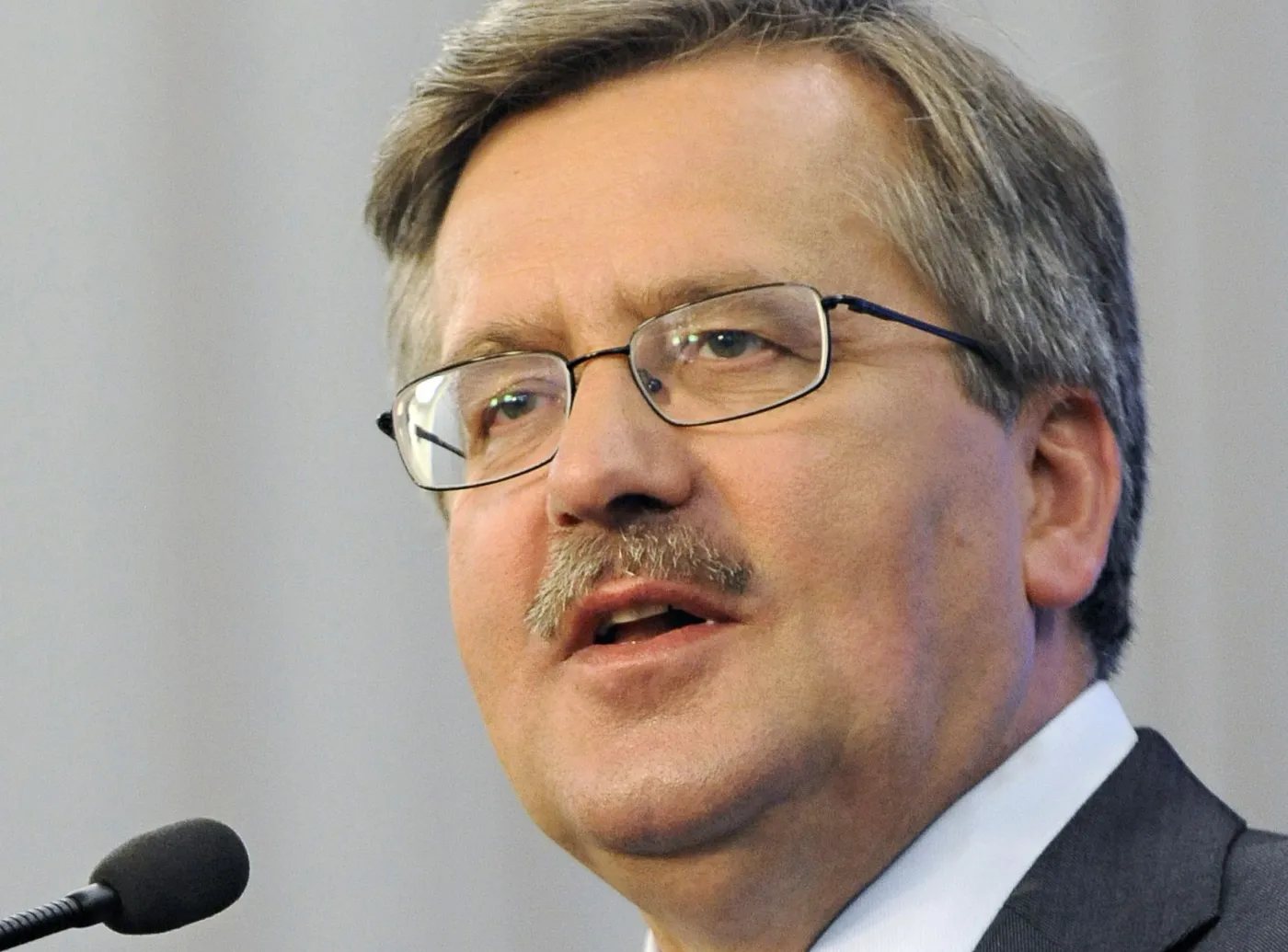 bronisław komorowski prezydent