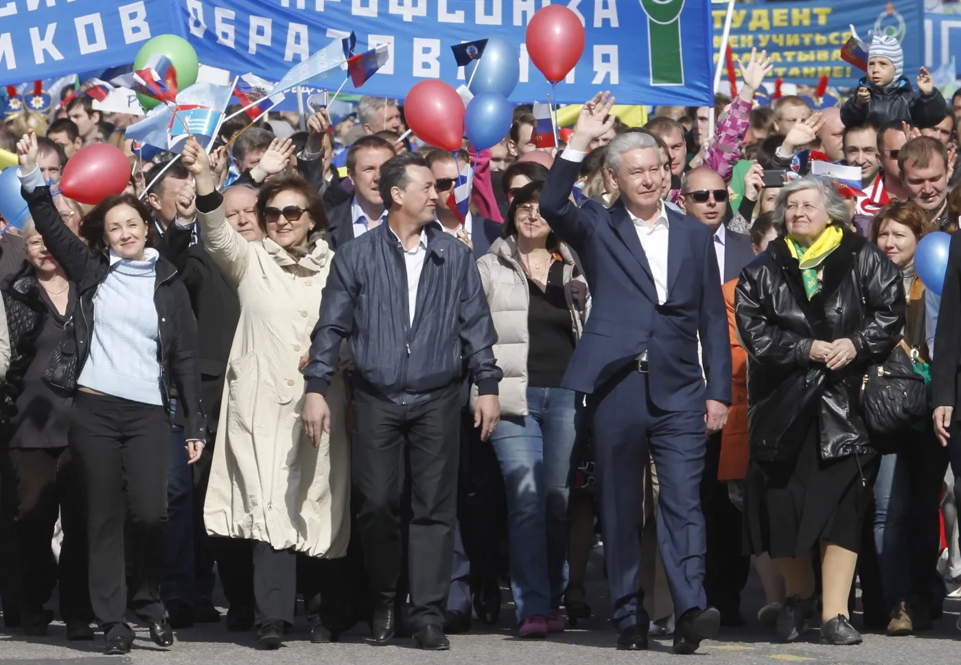 3438236-moskwa-rosja-putin-miedwiediew.jpg