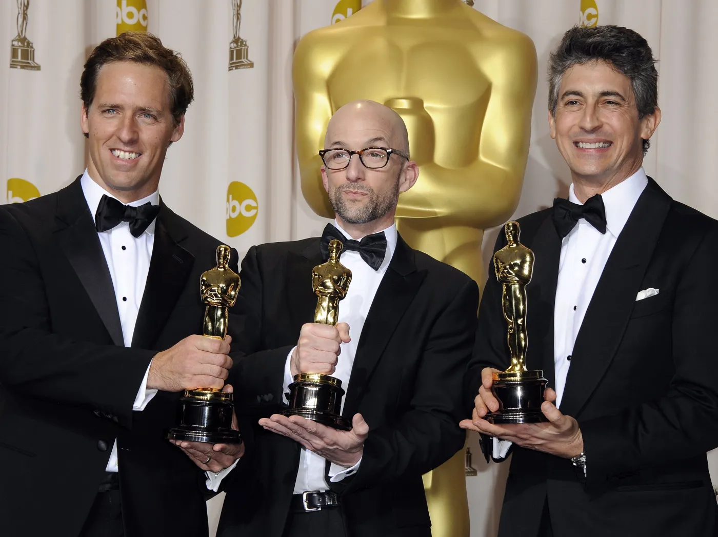 3143425-nat-faxon-jim-rash-i-alexander.jpg