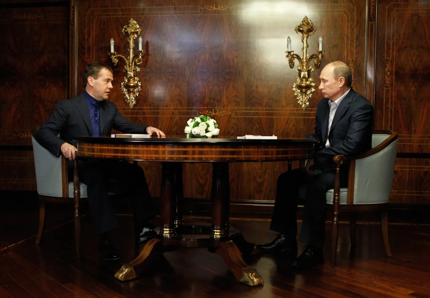 3198439-dmitrij-miedwiediew-i-wladimir.jpg