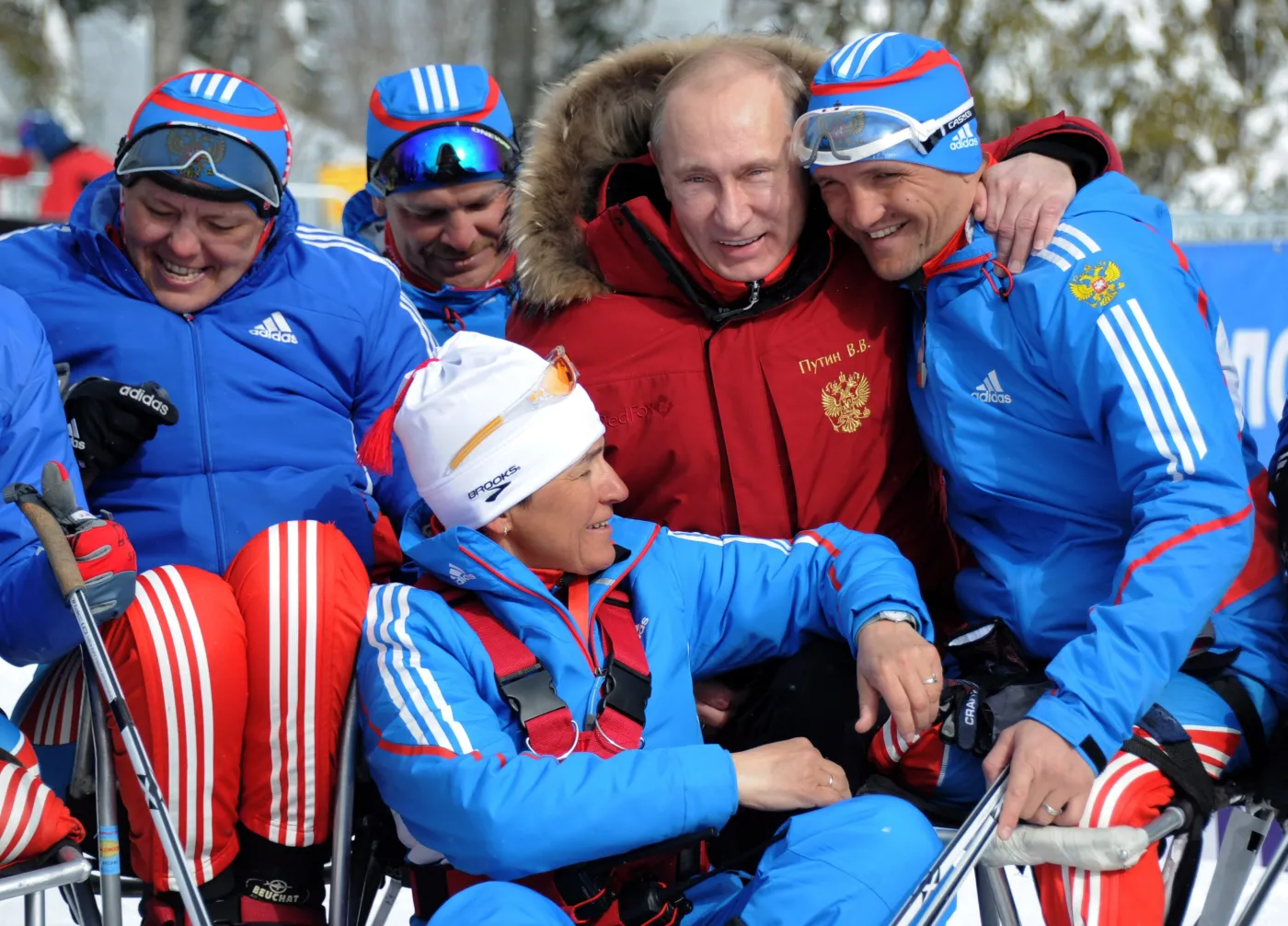 3202211-wladimir-putin-wsrod-rosyjskich.jpg