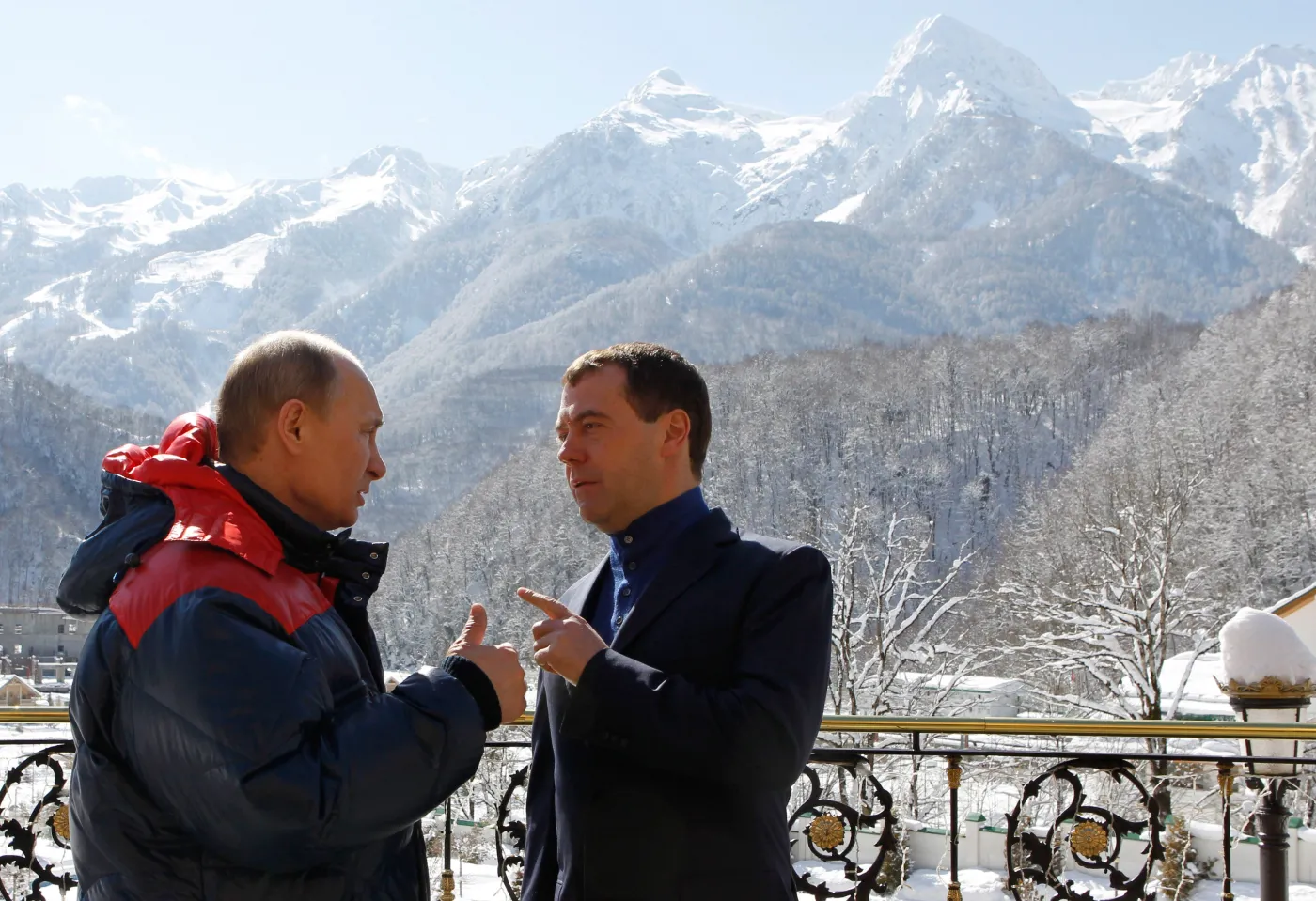 Dmitrij Miedwiediew i Władimir Putin