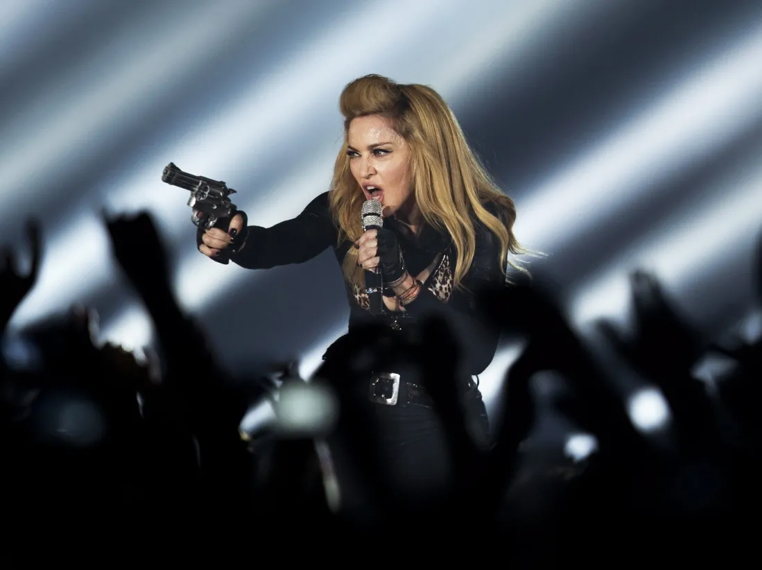 Madonna podczas koncertu w Kolonii