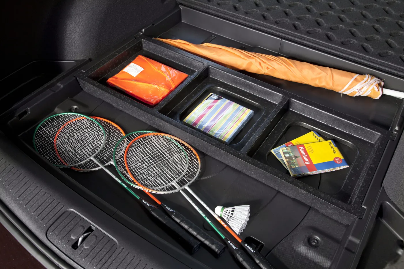 3807345-chevroletcruzesw-interior-29-m.jpg