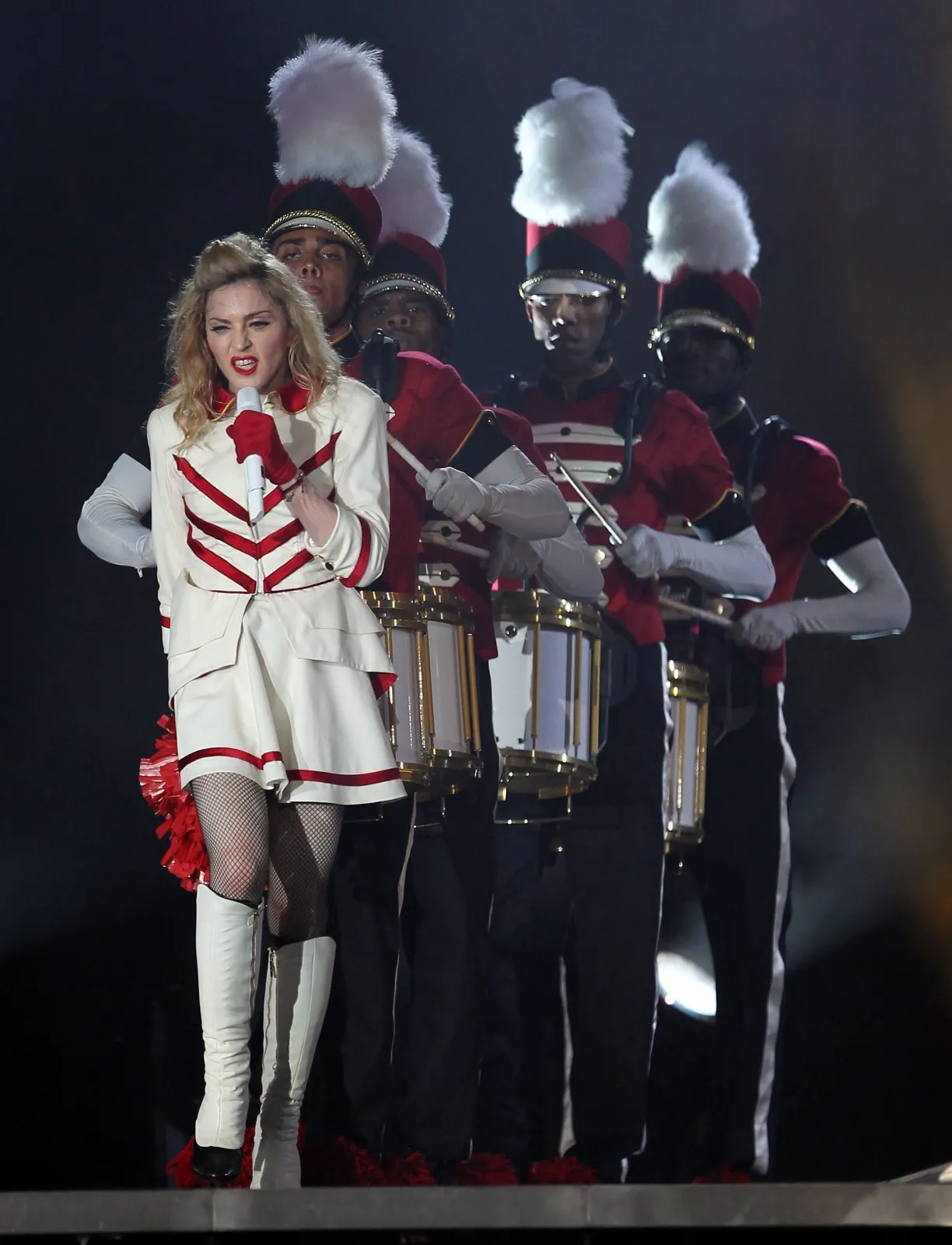 3595988-madonna-w-trasie-koncertowej-the.jpg