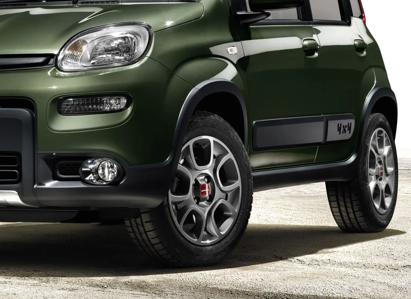 Zobacz pierwsze zdjęcia! Oto nowy fiat panda 4x4
