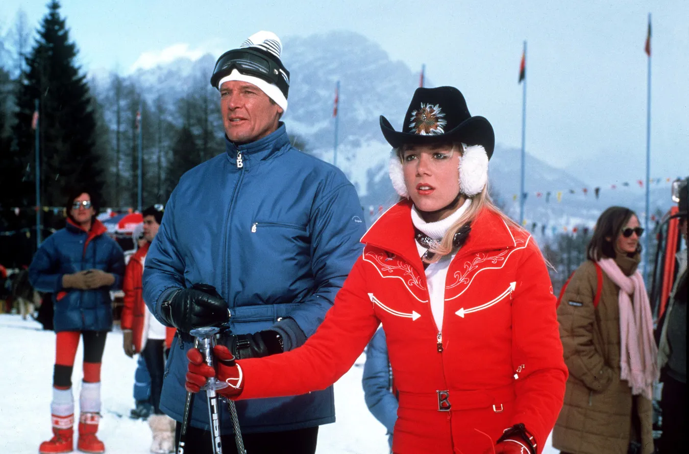 4120142-lynn-holly-johnson-w-filmie-tylko.jpg