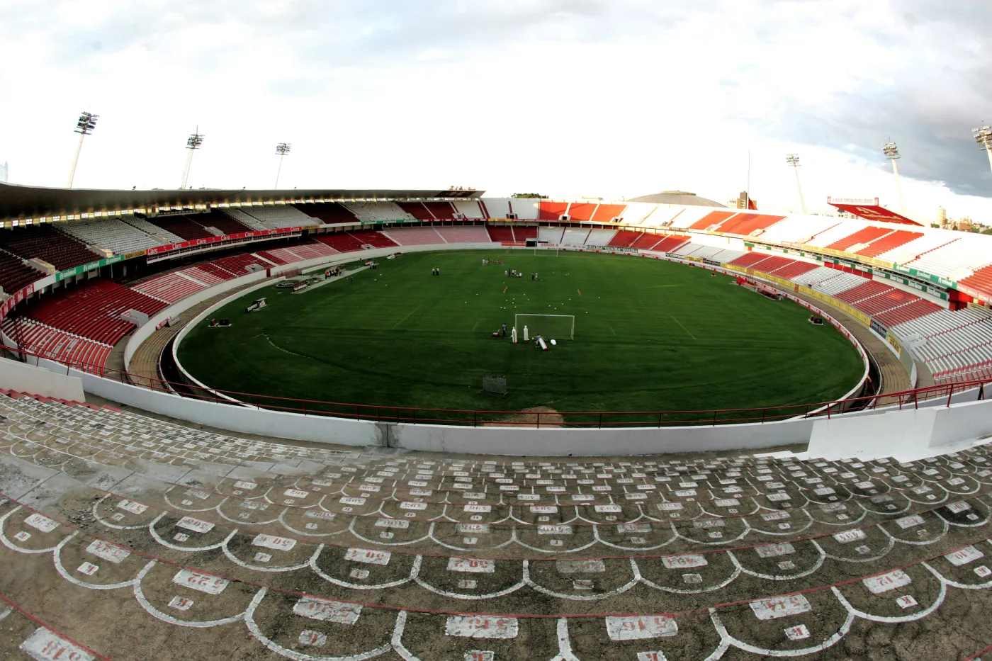 4129929-porto-alegre-beira-rio-stadion.jpg