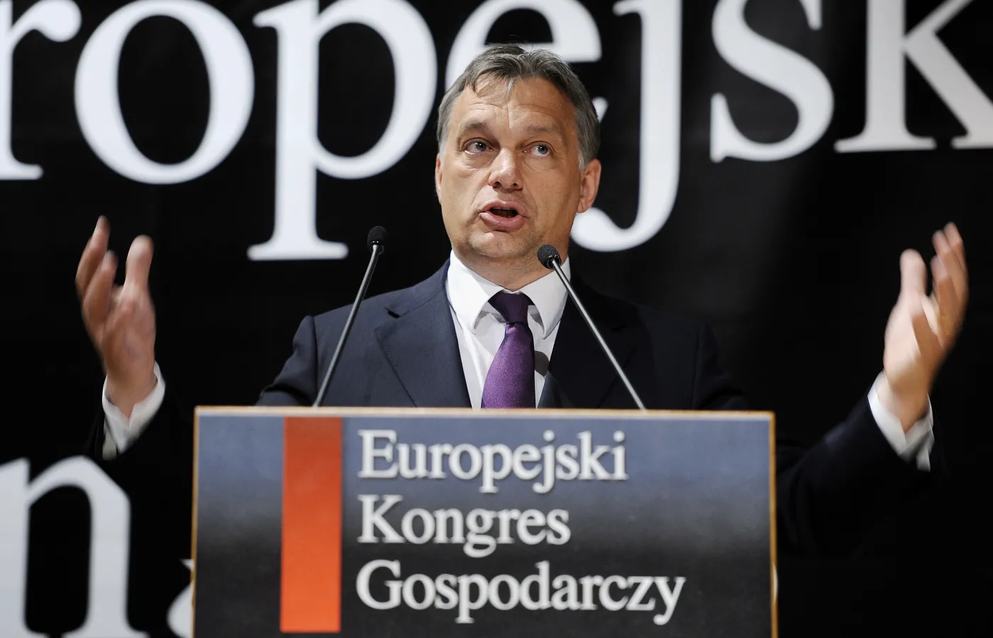 Orban ogłasza w gazetach: Węgry nie ugną się przed MFW