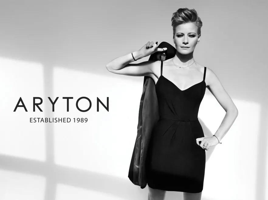 Elegancka i uwodzicielska: Małgorzata Kożuchowska w kampanii marki Aryton
