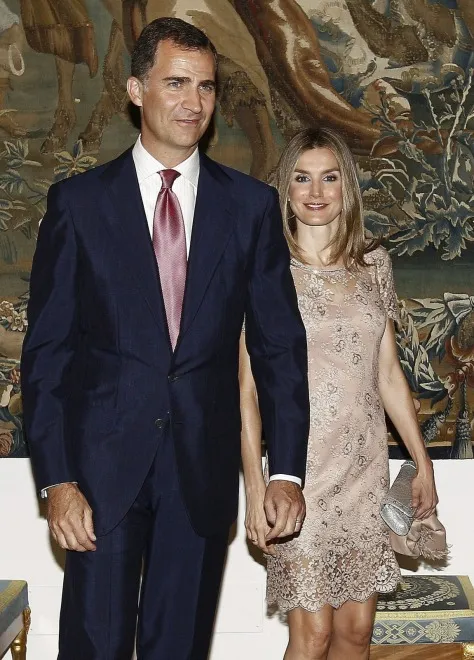 3891454-ksiezna-letizia-i-ksiaze-filip.jpg
