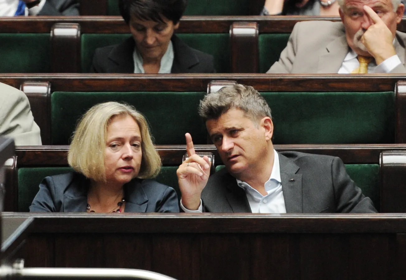Kiedy Ruch Palikota chciał odwołać Nowicką? Dziwne daty na wniosku 